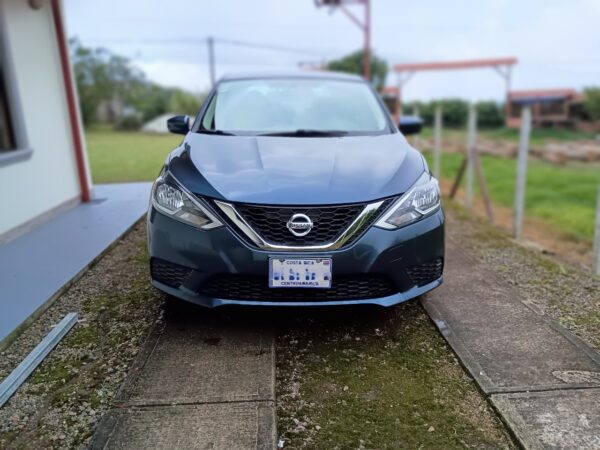 NISSAN SENTRA 2017