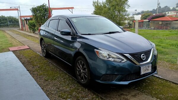 NISSAN SENTRA 2017 - Imagen 4