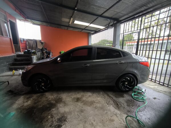 HYUNDAI	 ACCENT GL 2020 BSN650 - Imagen 4
