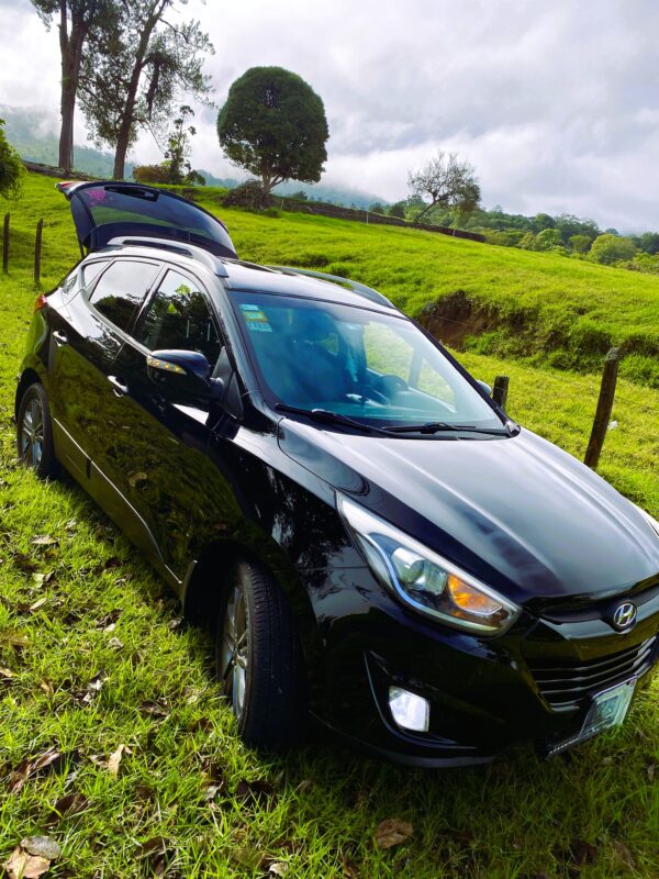 HYUNDAI	 TUCSON GL 2014 FRB282 - Imagen 3