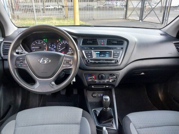 HYUNDAI I20 GL 2017 BMM705 - Imagen 2