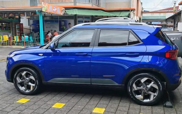 HYUNDAI VENUE GL 2022 BWZ393 - Imagen 4