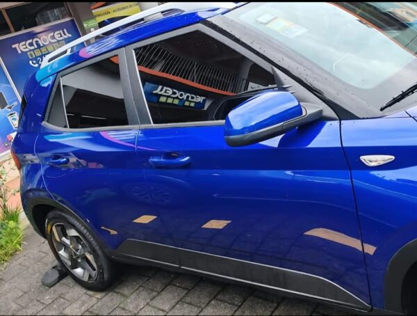 HYUNDAI VENUE GL 2022 BWZ393 - Imagen 3