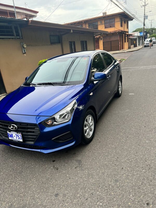 HYUNDAI VERNA GL 2022 BWK753 - Imagen 4