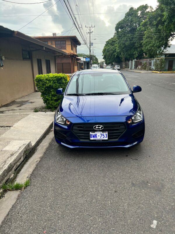 HYUNDAI VERNA GL 2022 BWK753 - Imagen 5