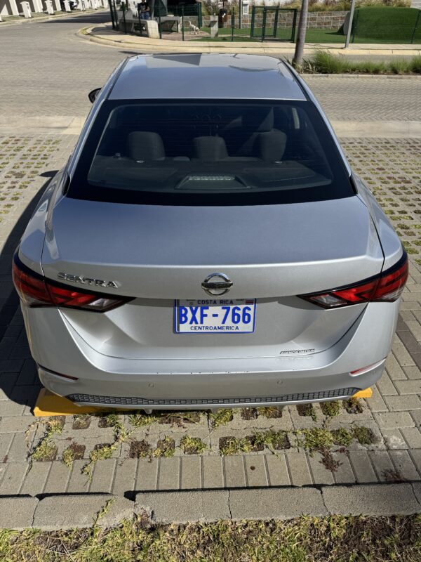 NISSAN SENTRA 2023 BXF766 - Imagen 2