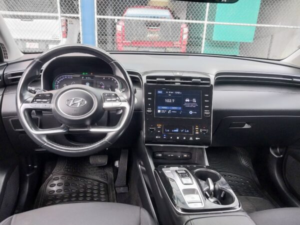 HYUNDAI TUCSON GL 2021 BVJ447 - Imagen 2