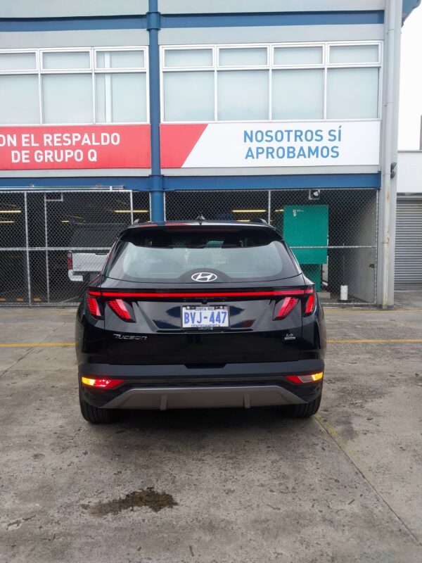 HYUNDAI TUCSON GL 2021 BVJ447 - Imagen 3