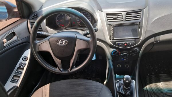 HYUNDAI ACCENT GL 2019 BRF096 - Imagen 2