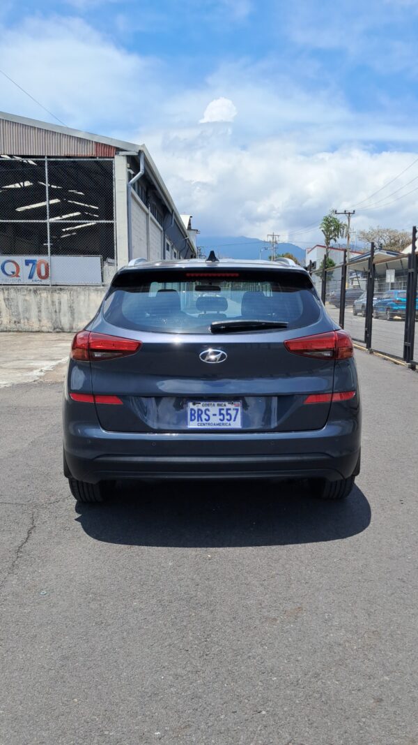 HYUNDAI TUCSON GL 2019 BRS557 - Imagen 3