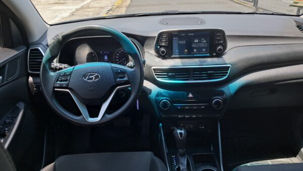 HYUNDAI TUCSON GL 2019 BRS557 - Imagen 2
