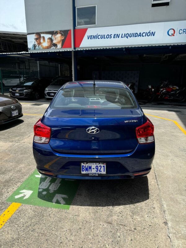 HYUNDAI VERNA GL 2022 BWM921 - Imagen 3