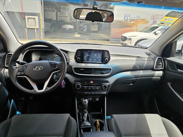 HYUNDAI TUCSON GL 2019 BQY101 - Imagen 2