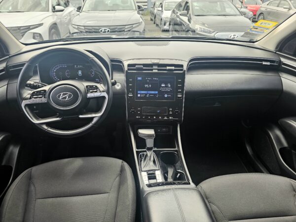 HYUNDAI TUCSON GL 2023 BWN787 - Imagen 2