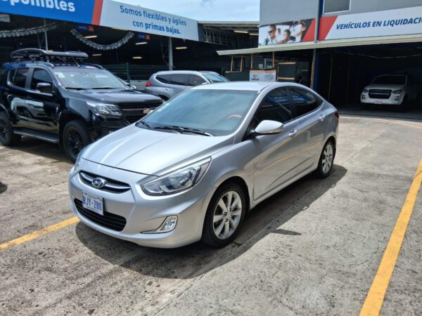 HYUNDAI ACCENT GL 2016 BJY280 - Imagen 4