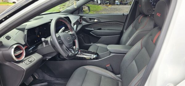 CHEVROLET TRAX RS 2024 LHM089 - Imagen 12