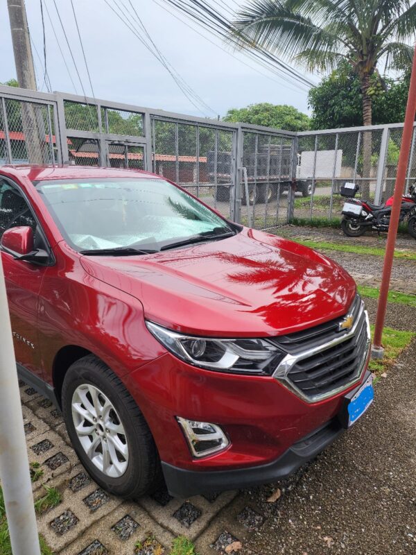 CHEVROLET EQUINOX 2018 MYM883