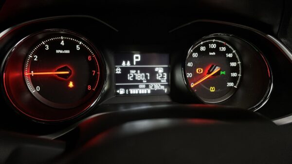 CHEVROLET ONIX PREMIER 2023 BYG400 - Imagen 6