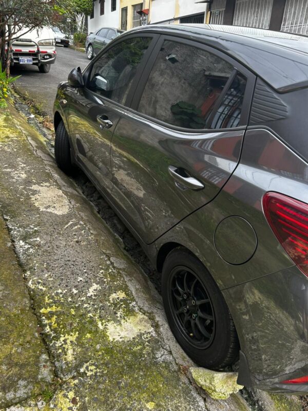 HYUNDAI GRAND I10 GL 2024 FJC629 - Imagen 3