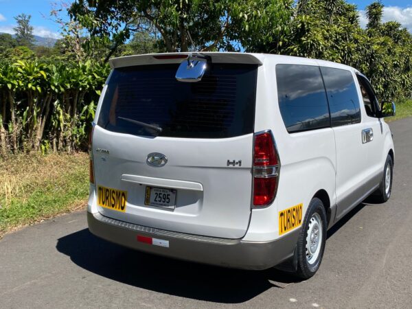 HYUNDAI H 1 2017 LB 002595 - Imagen 2