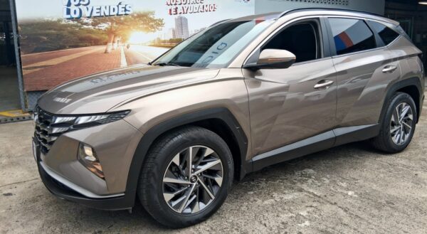 HYUNDAI TUCSON GL 2021 BVH864 - Imagen 4