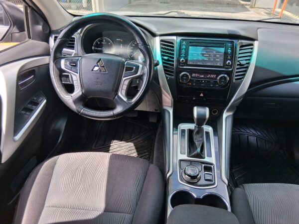 MITSUBISHI MONTERO SPORT 2019 BRB963 - Imagen 2