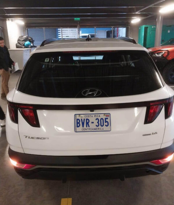 HYUNDAI TUCSON GL 2022 BVR305 - Imagen 2