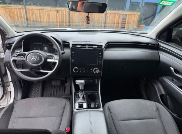 HYUNDAI TUCSON GL 2022 BVR305 - Imagen 6