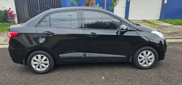 HYUNDAI GRAND I10 GLS 2017 BNC449 - Imagen 3