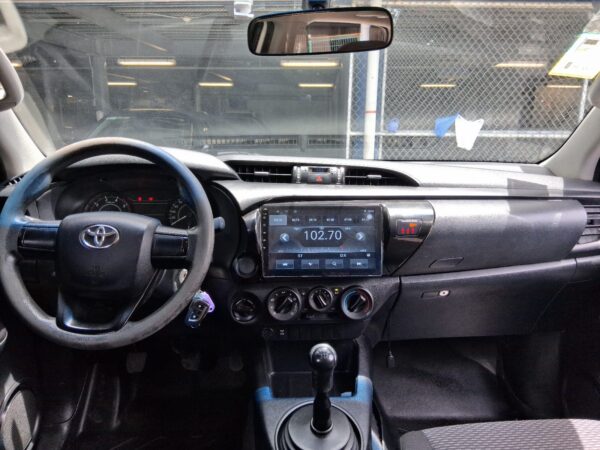 TOYOTA HILUX 2018 CL 306095 - Imagen 2