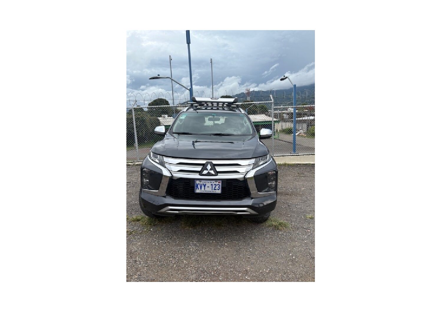 MITSUBISHI MONTERO SPORT 2024 KVY123