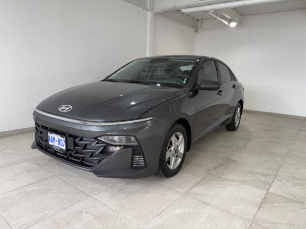 HYUNDAI ACCENT GL 2025 AAM807 - Imagen 3