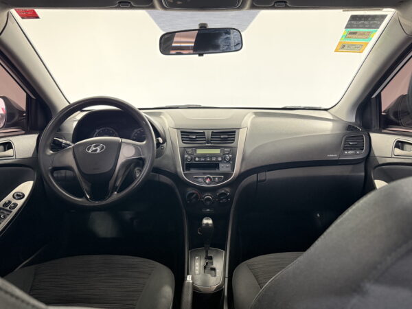HYUNDAI ACCENT GL 2019 BQY012 - Imagen 5