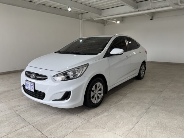 HYUNDAI ACCENT GL 2019 BQY012 - Imagen 3