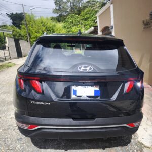 Alternative view of HYUNDAI TUCSON GL 2024 MYM671