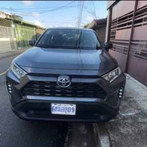 SUV TOYOTA Rav4