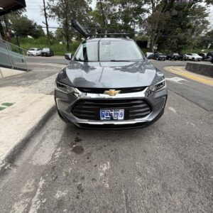 SUV CHEVROLET Tracker