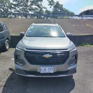 SUV CHEVROLET Captiva