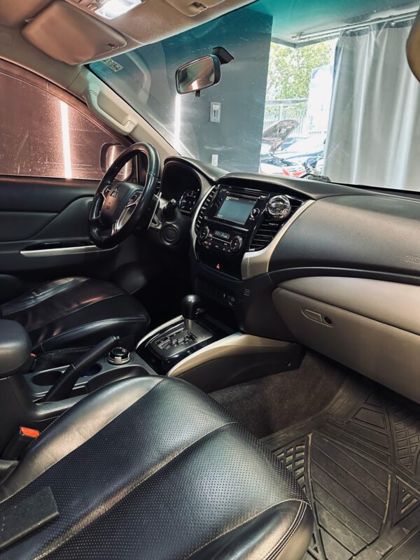 Mitsubishi L200 - Imagen 7