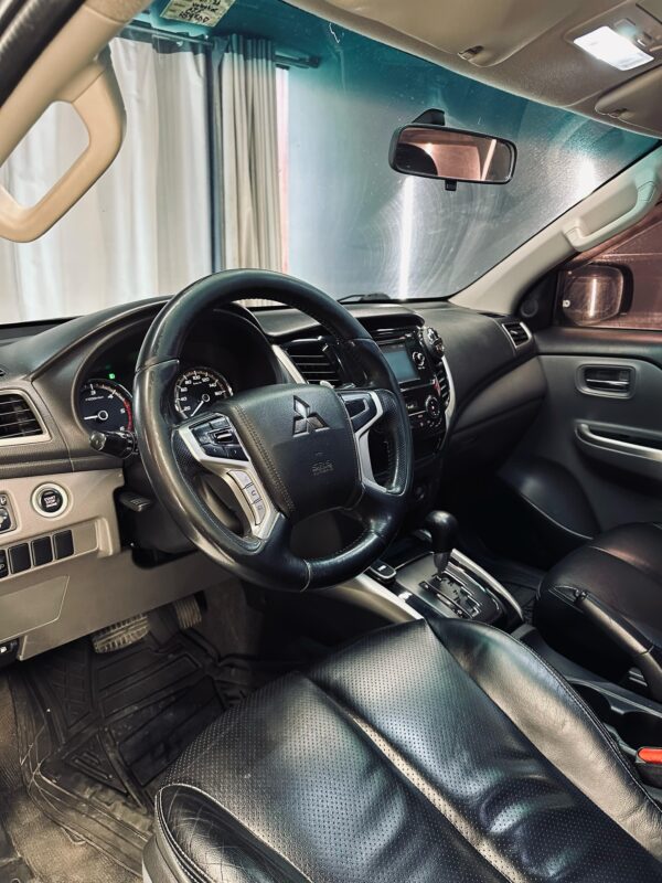 Mitsubishi L200 - Imagen 8