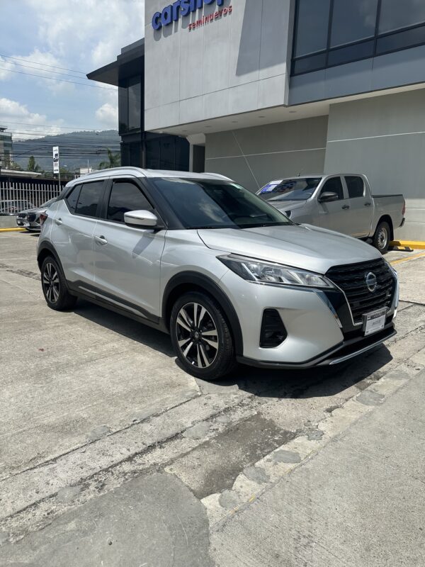 Nissan kichs
