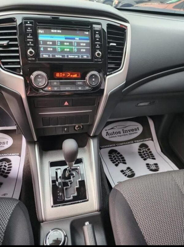 Mitsubishi L200 - Imagen 7