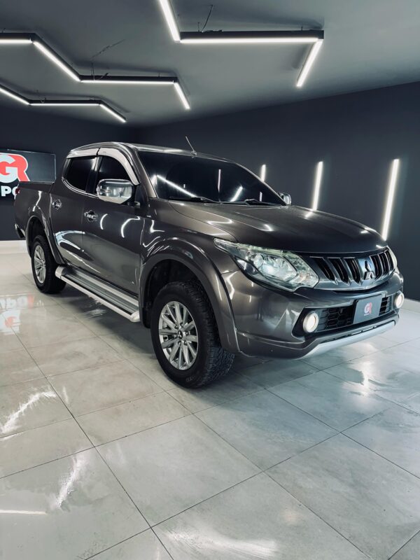 Mitsubishi L200 - Imagen 4