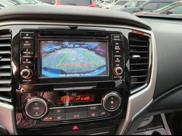 Mitsubishi L200 - Imagen 6