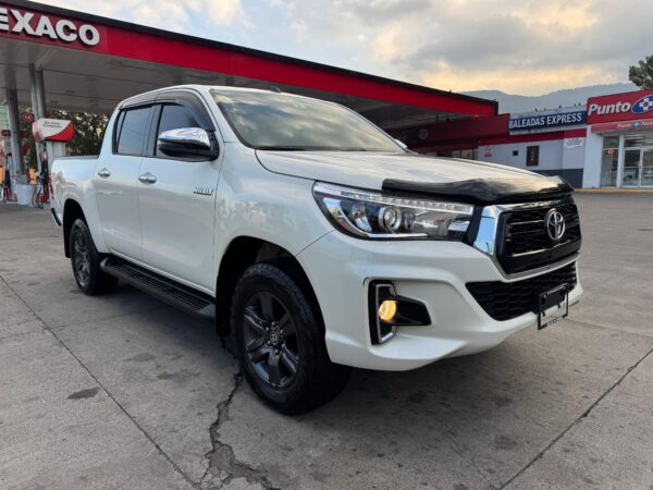 Toyota Hilux - Imagen 3
