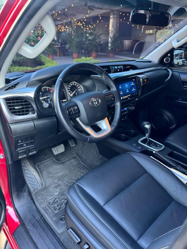Toyota Hilux - Imagen 6