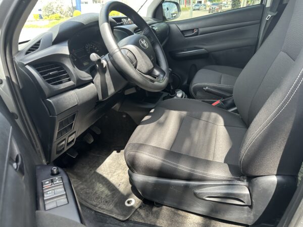 Toyota Hilux 2024 - Imagen 5