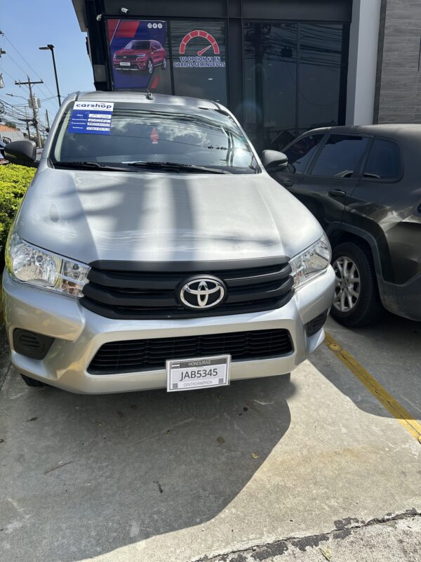 Toyota Hilux 2024 - Imagen 2