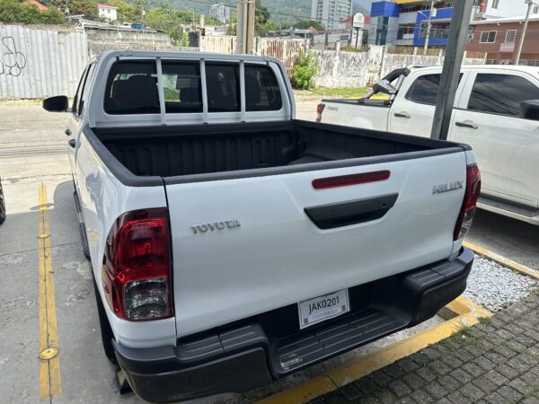Toyota hilux - Imagen 4