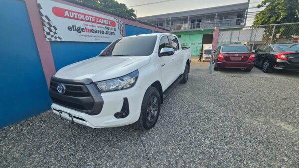 Toyota Hilux - Imagen 8